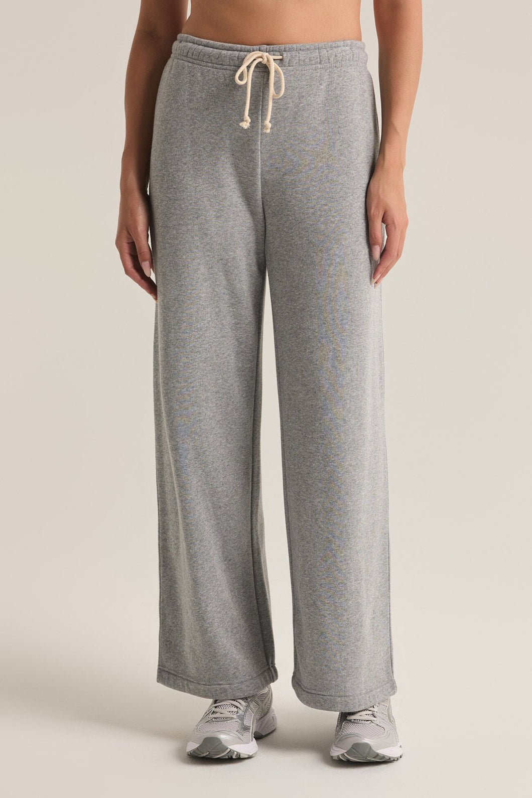 FEELING THE MOMENT SWEATPANT - CLASSIC HEATHER GREY