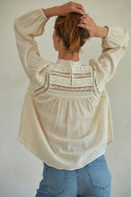 GRACE MOCK NECK TOP