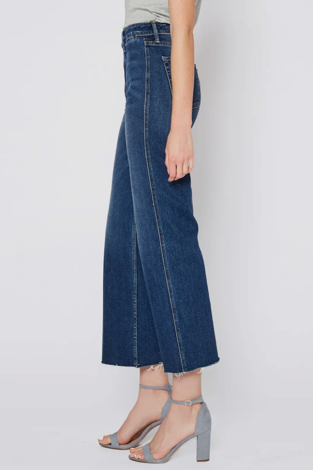 QUEEN HIGH RISE CROP WIDE LEG