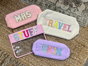 MRS PREPPY PATCH MAKEUP BAG